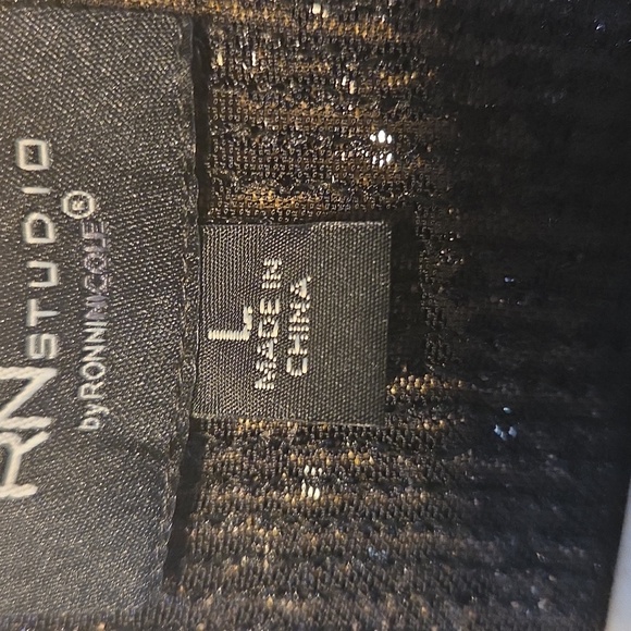 RONNI NICOLE Studio Black Sequin Cape( NEW No Tag) Sz L. - Picture 5 of 8